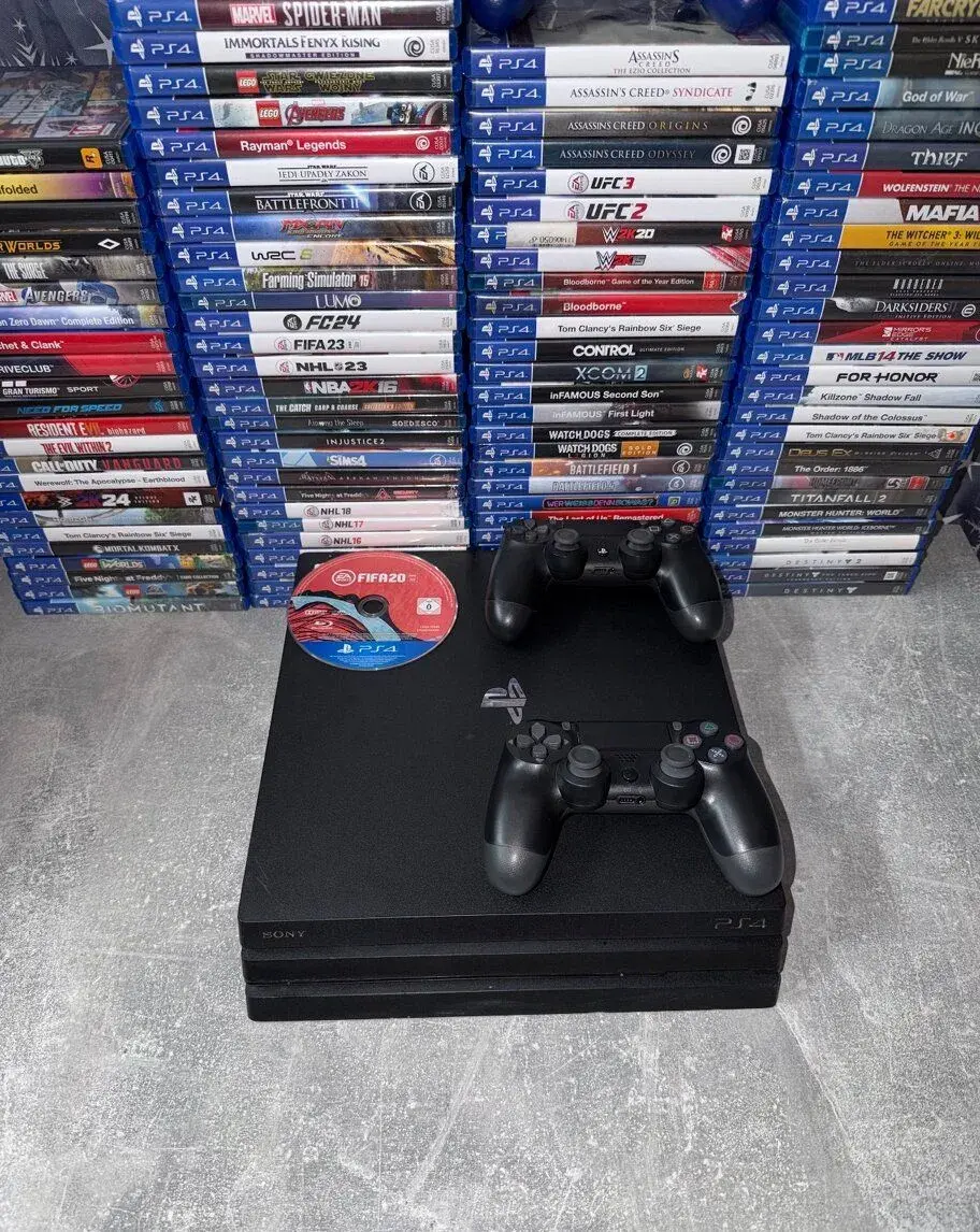 Konzole PS4 PRO 500gb +fifa20 a ovladač