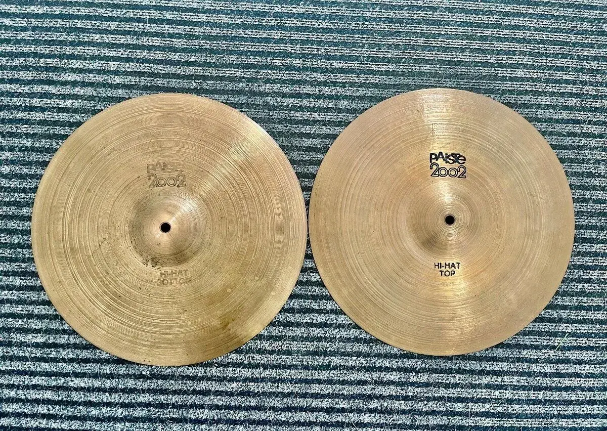 Paiste 2002 hi hat 14" black label. Rok 1974.