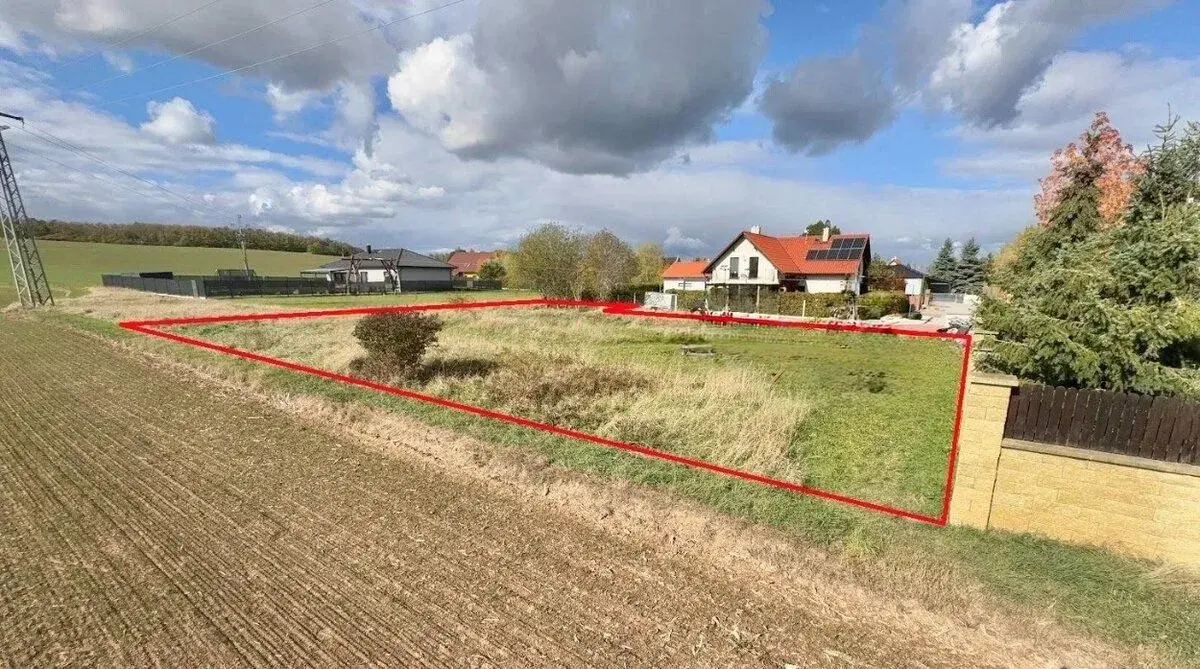 Stavební pozemek 1 069 m² – Litice u Plzně