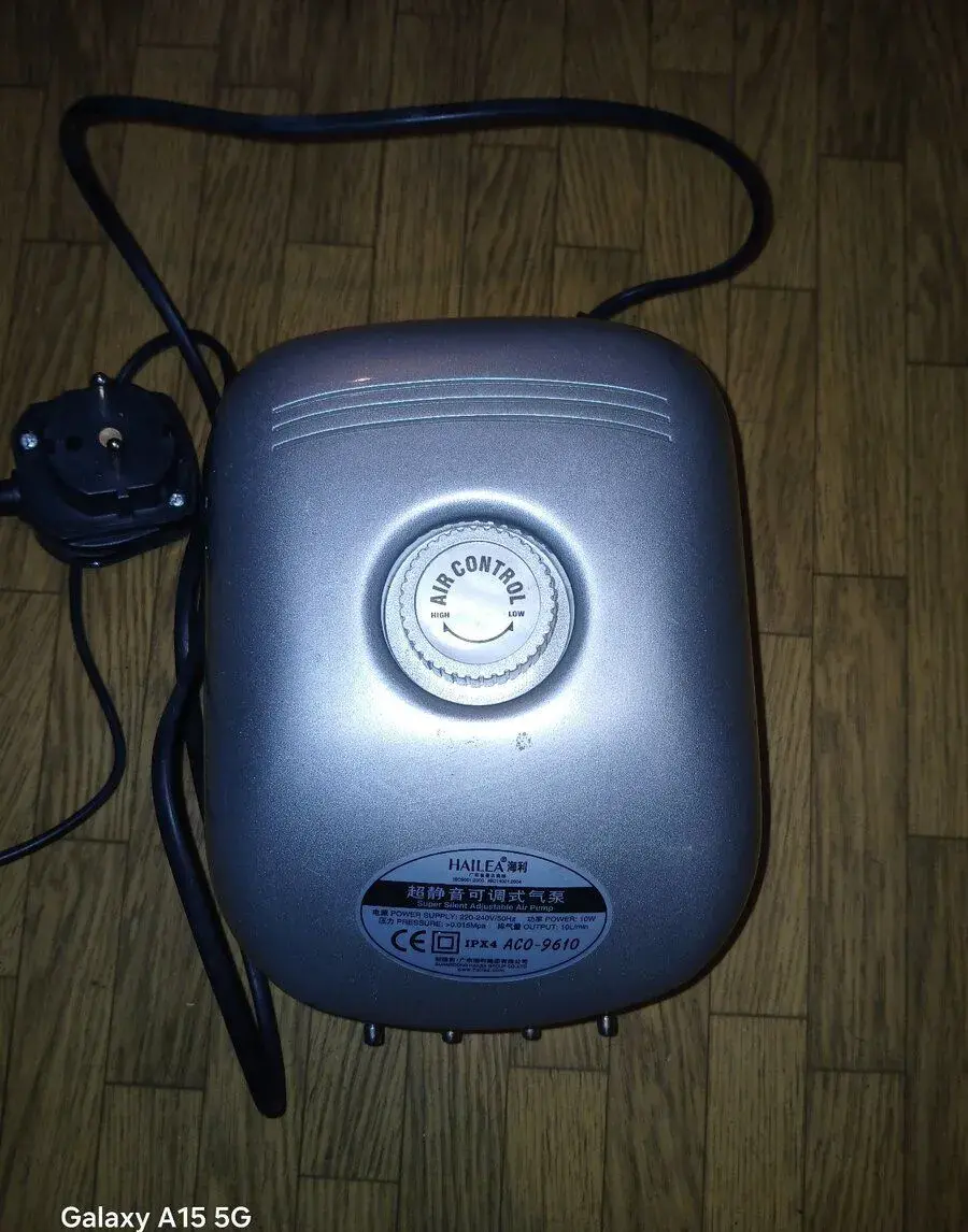 Vzduchovací motorek Hailea ACO-9610