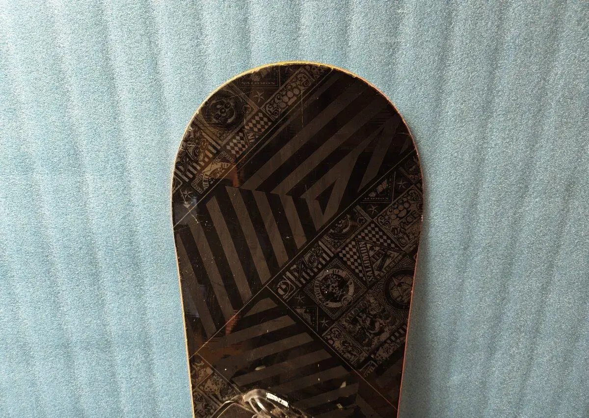 snowboard SALOMON ACE + vázání - 158 cm