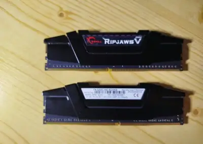 G.SKILL Ripjaws V 8GB [2x4GB 3200MHz DDR4 CL16