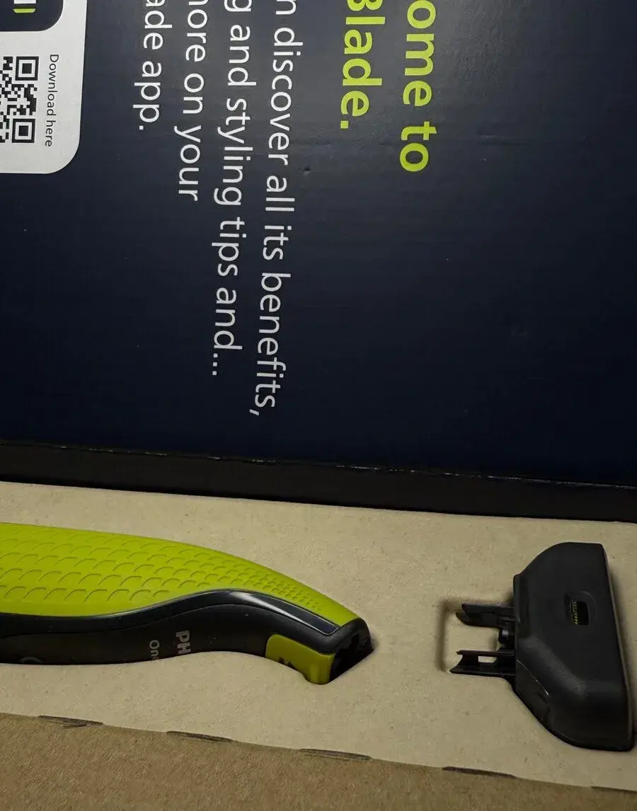 Philips OneBlade 360 QP2724 – nový
