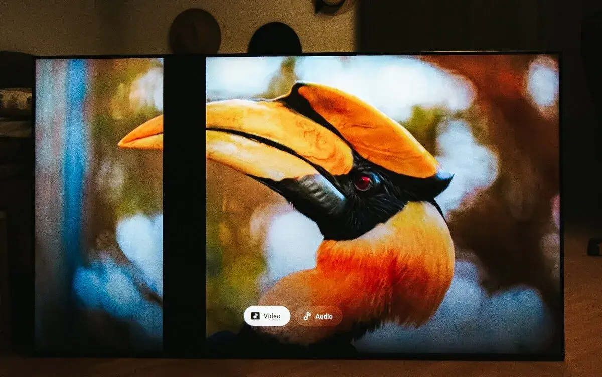 Téměř nová 75" (189 cm) QLED Samsung TV-defekt obrazu