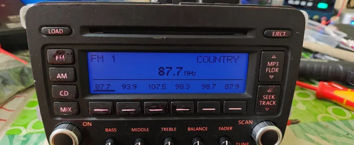 Originální autorádio VW Premium 7 s měničem na 6CD MP3