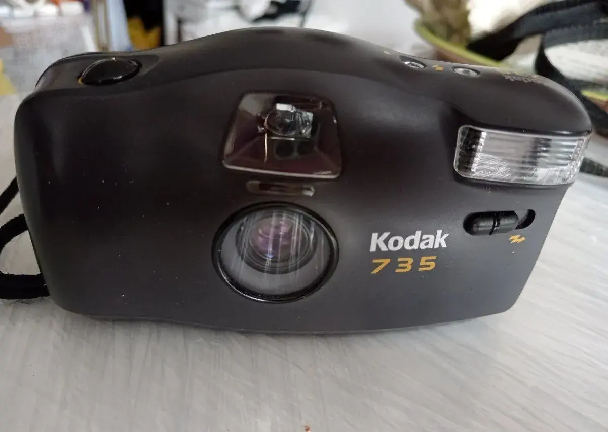 Kodak 735