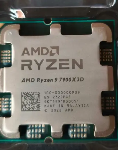 AMD Ryzen 9 7900X3D (12 jader, AM5, záruka originality)