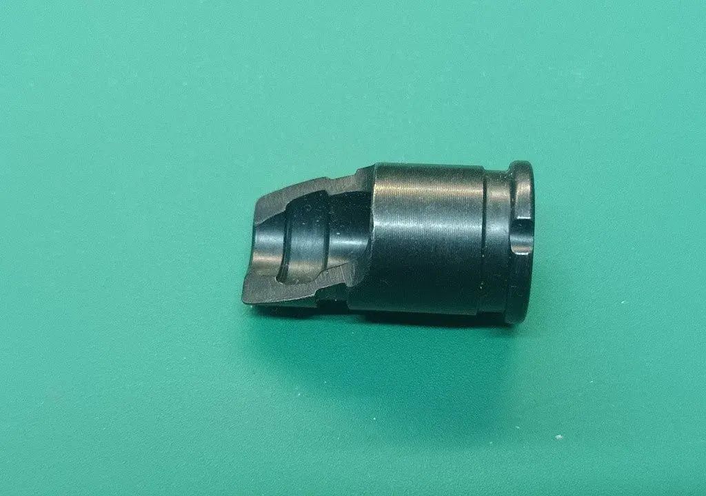 Kompenzátor AKM E&L