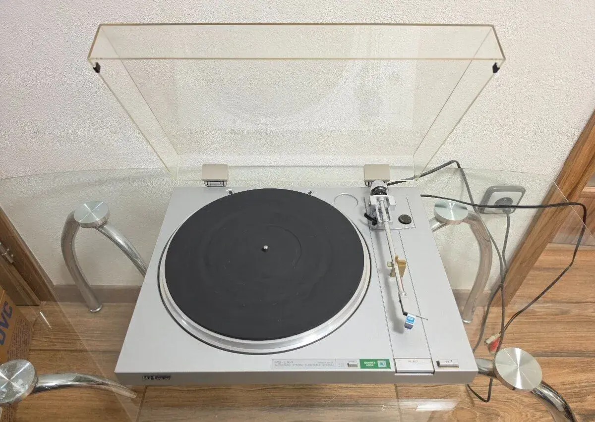 Sony PS-LX4
