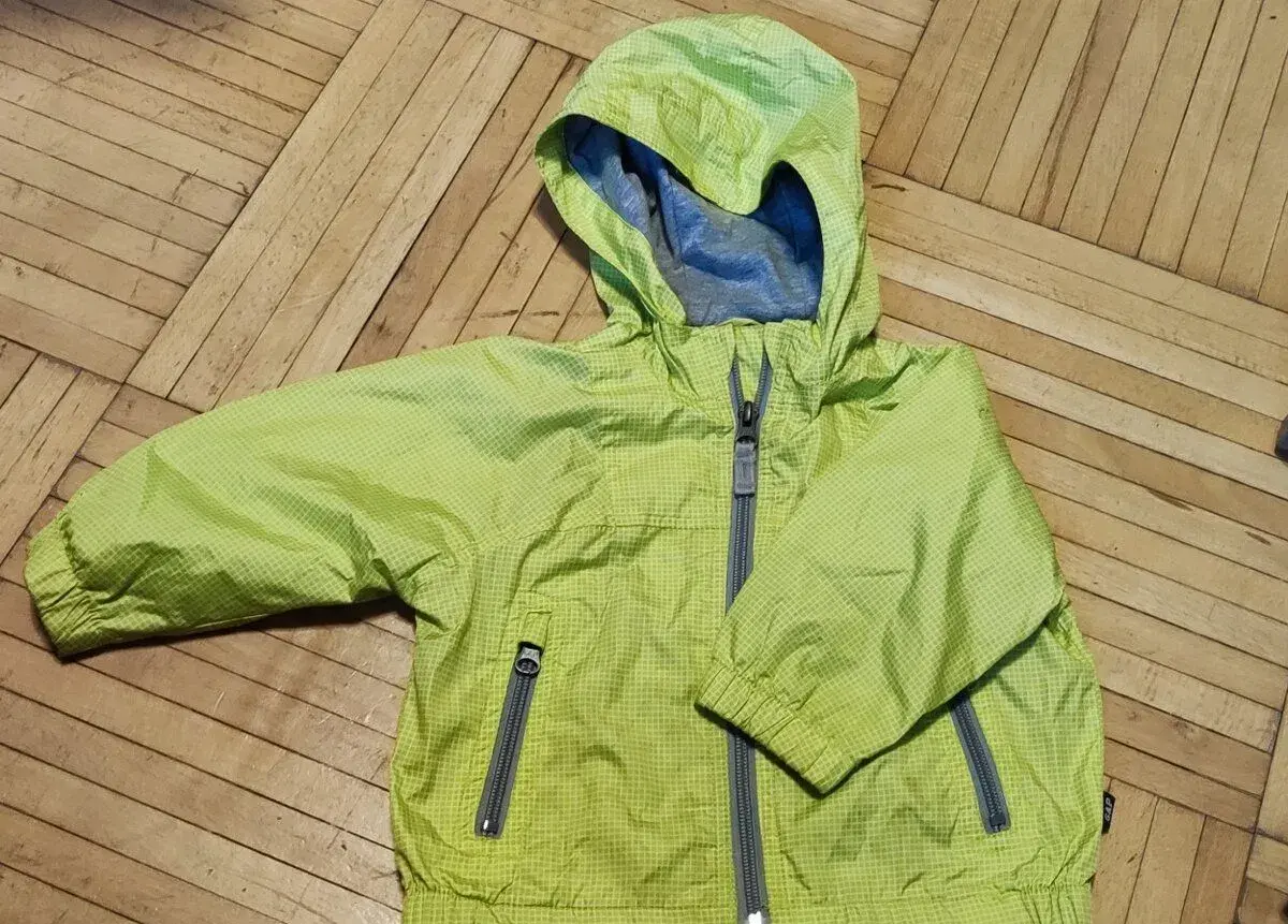 BabyGap krásná šusťáková bunda 80 cm