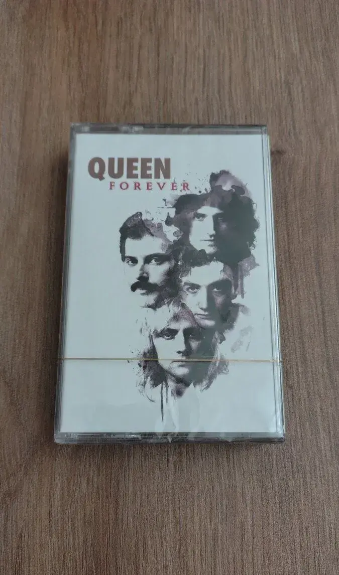 Nová, zabalená MC kazeta Queen - Forever