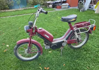 Babetta 210 s kartičkou, vínová 11.