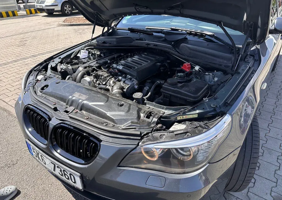 BMW E61 – 237 000 km
