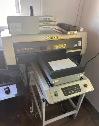Tiskárnu Mimaki UJF- 3042