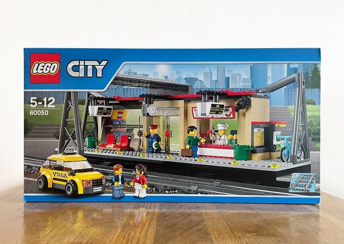 nové Lego City 60050 Nádraží