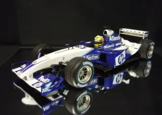 Williams BMW FW25 Schumacher 2003 F1 Minichamps 1/18