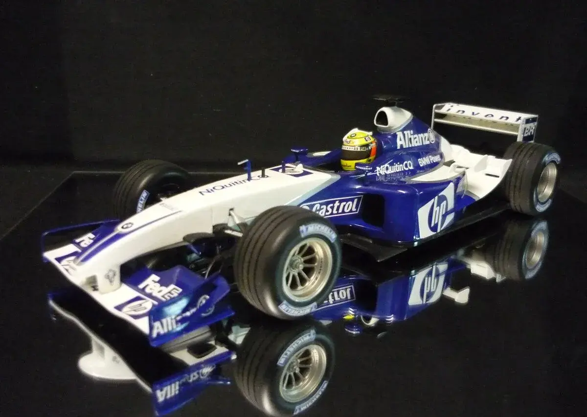 Williams BMW FW25 Schumacher 2003 F1 Minichamps 1/18
