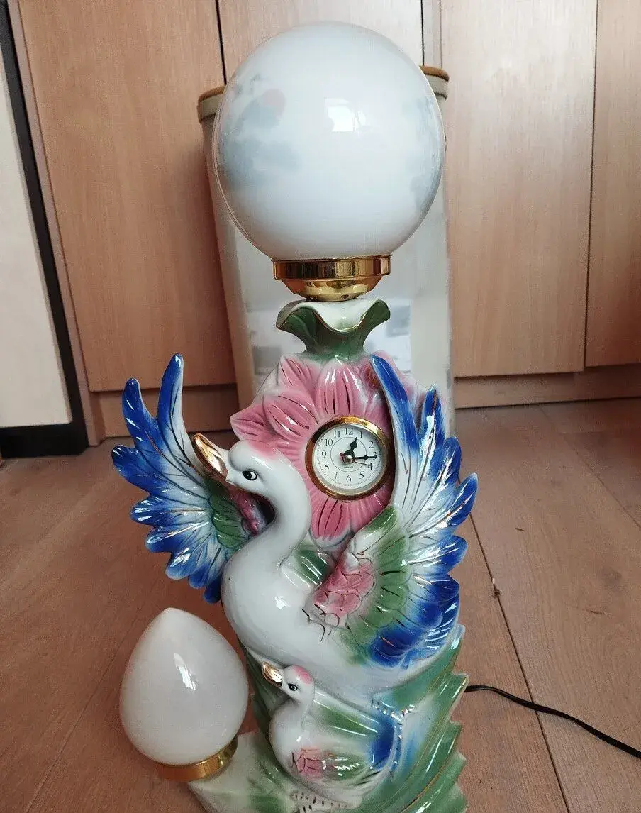 stolní lampa