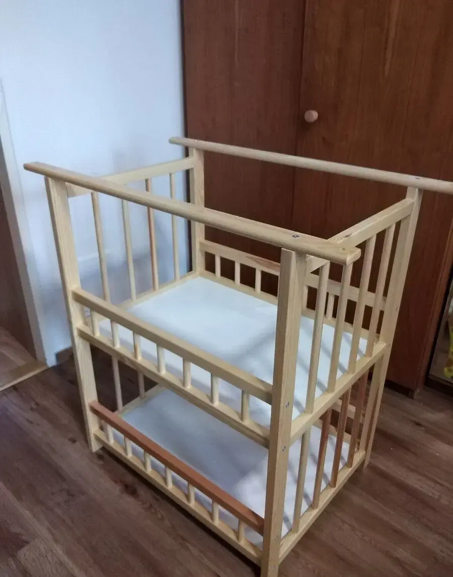 PŘEBALOVACÍ STOLEK