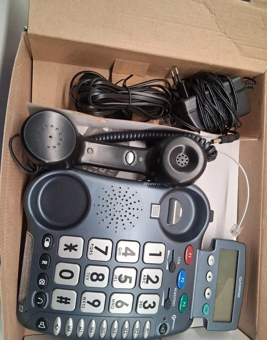 Stolní telefon