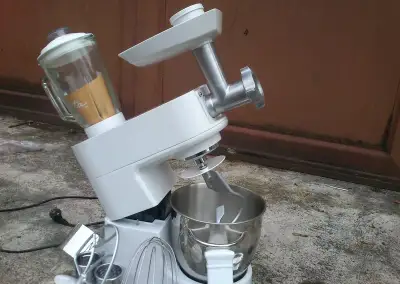 robot ETA s příslušenstvím