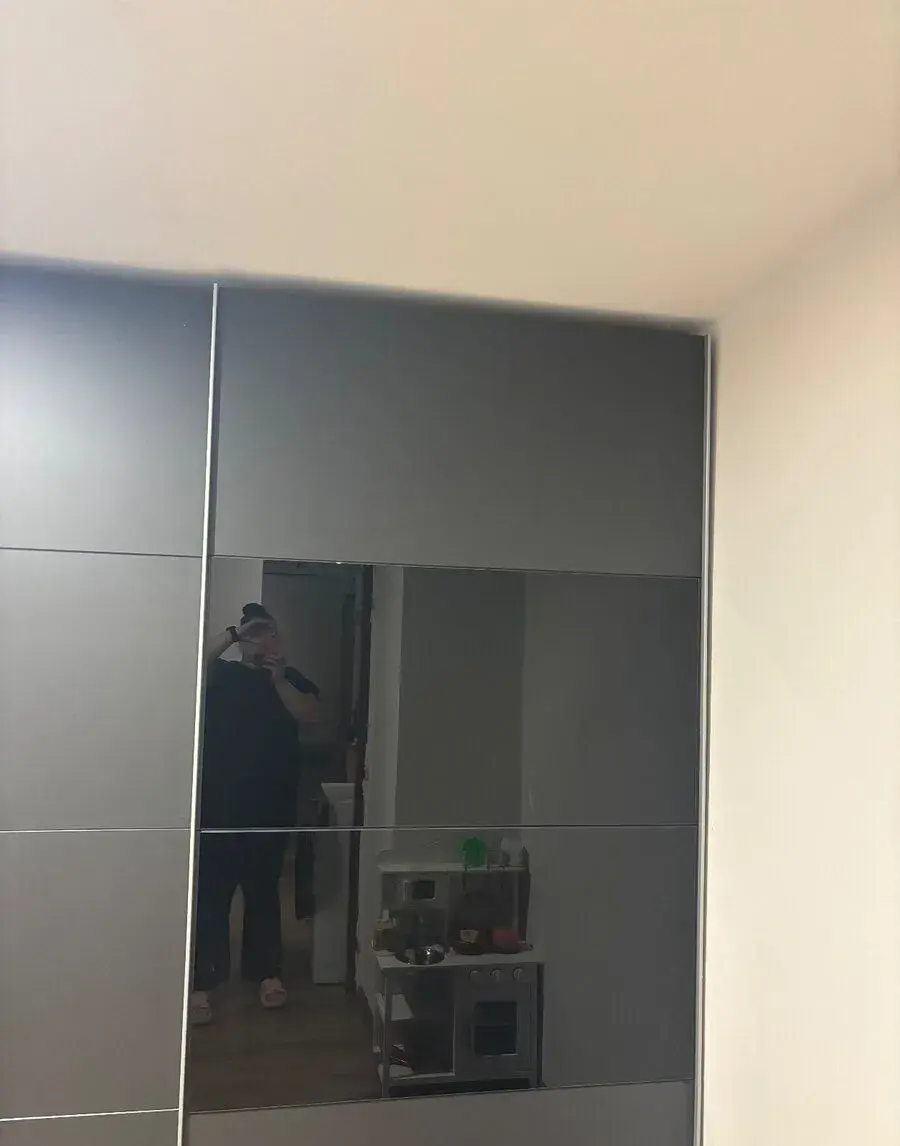 Šatní skříň
