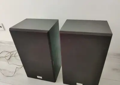 Reproduktory Toshiba