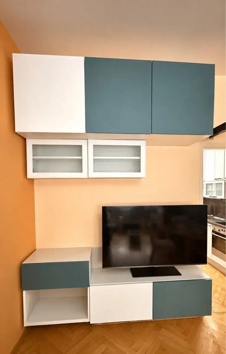 Obývací stěna + komoda Ikea Besta