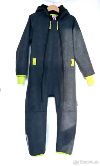Softshellový overal s hřejivým chloupkem, vel. 4-5 let