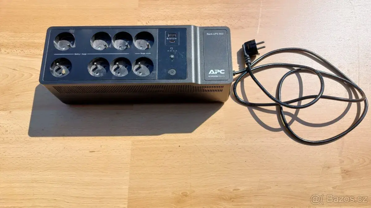 UPS 850