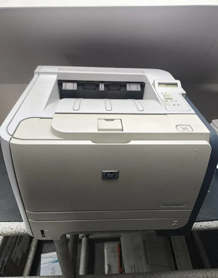 HP LaserJet P2055D