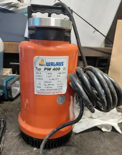 Cerpadlo na vodu Walrus PW 400