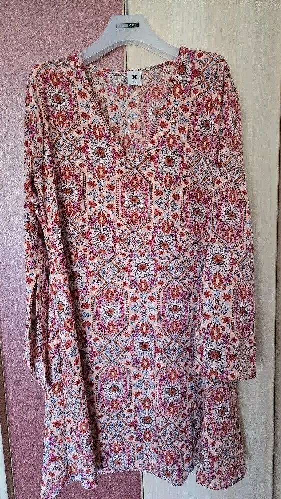 Plážové šaty 42/XL / přes plavky