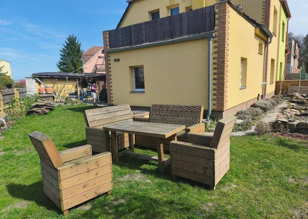 Zahradní nábytek