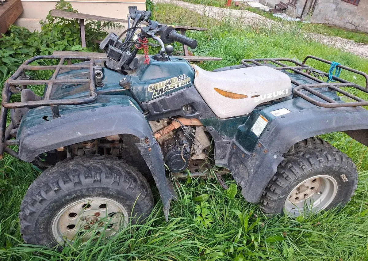 Suzuki QuadMaster 500 4x4 – nepojízdný, bez papírů, na díly