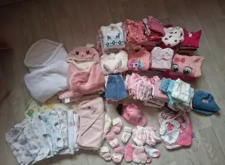 Sada oblečení na holčičku od narození do 12 měsíců