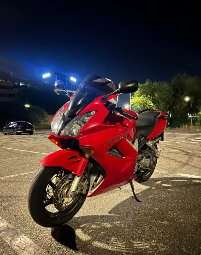 Honda VFR 800 V-Tec