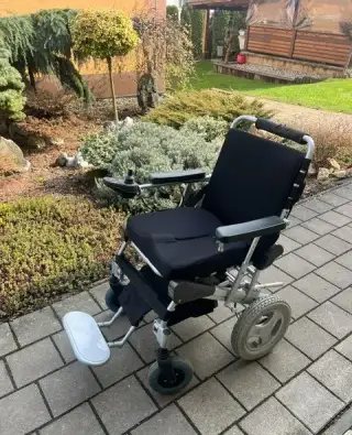 Elektrický invalidní vozík