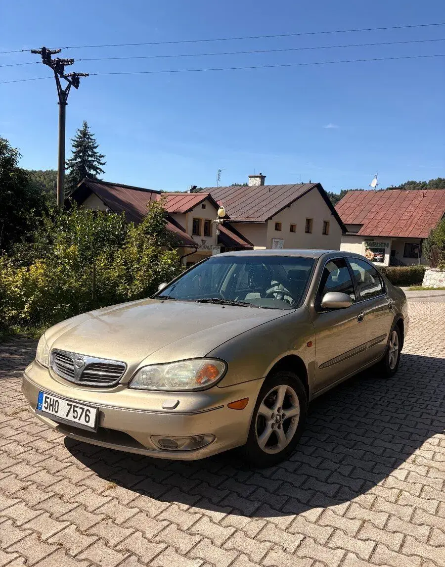 Nissan Maxima – 2003