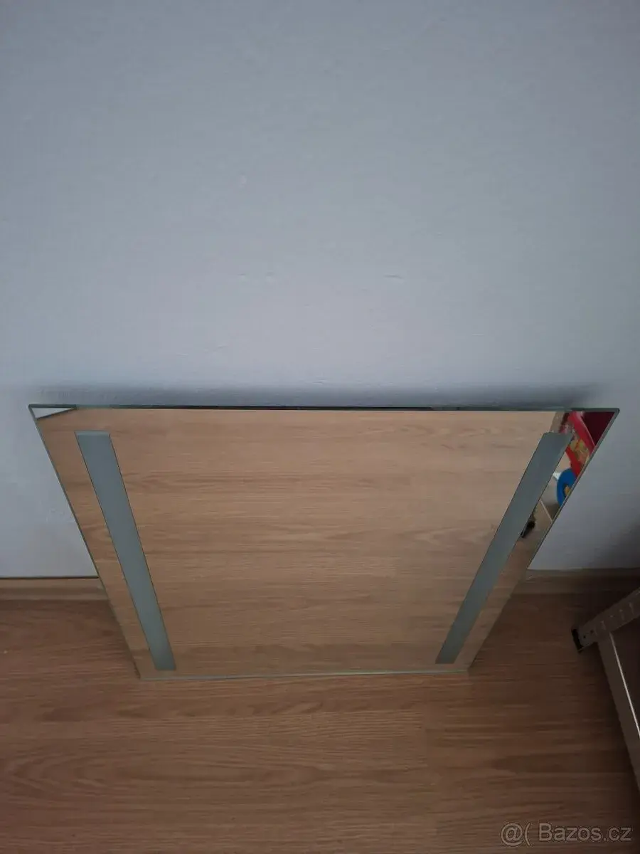 Zrcadlo se světlem