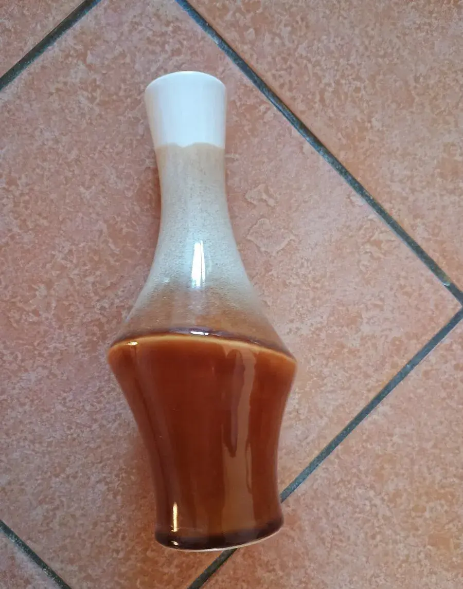 Keramická váza