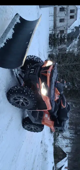 Čtyřkoka Gladiator 1000 CF MOTO