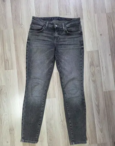 guess džíny vel. 28