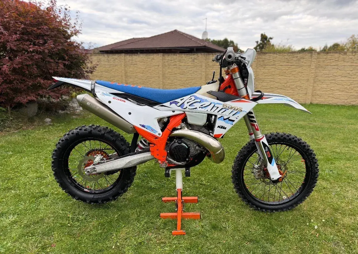 KTM exc 300 tbi six days 2024