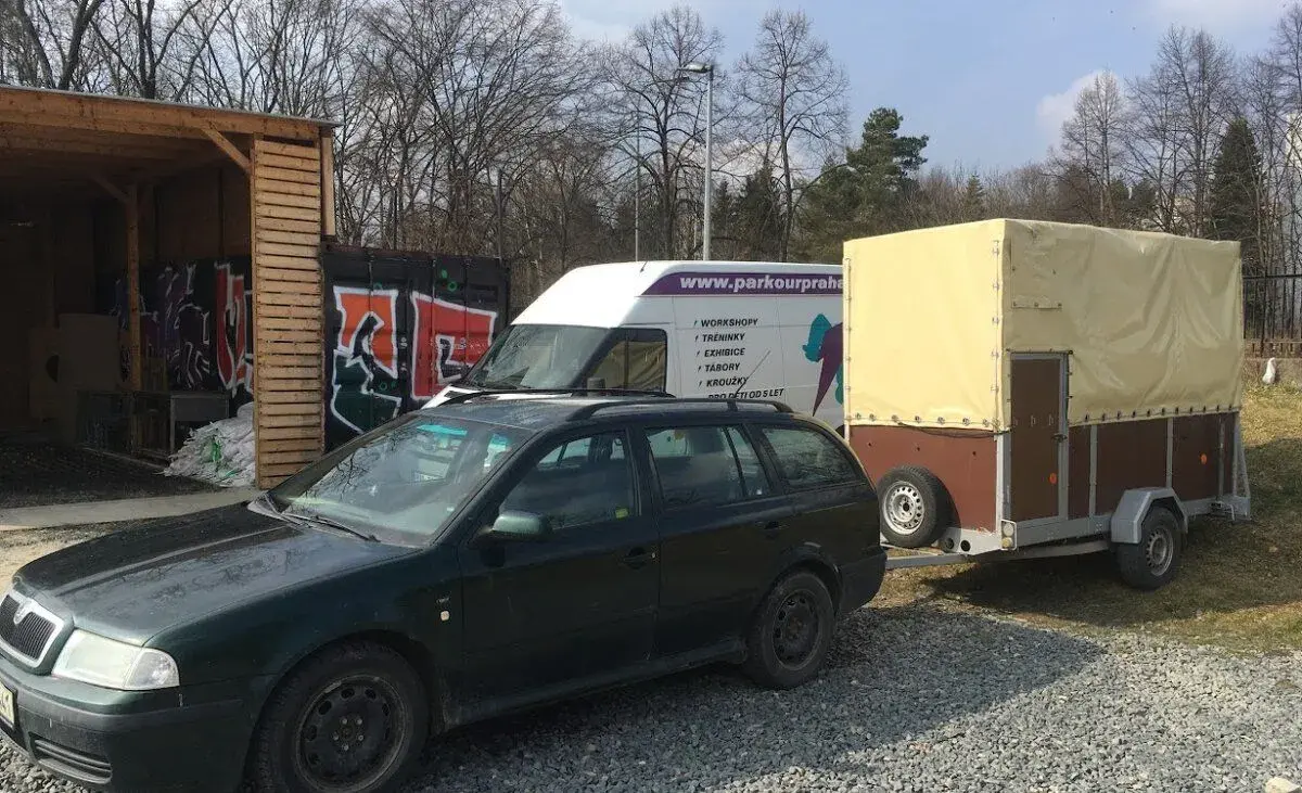Koněbus pronájem přepravník na koně