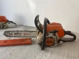 MOTOROVÁ PILA STIHL MS211