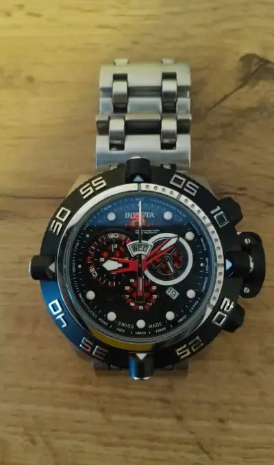 Hodinky Invicta