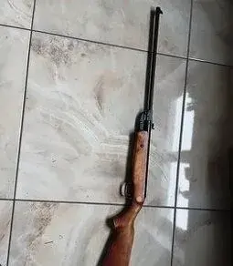 Vzduchovka Baikal IŽ 22