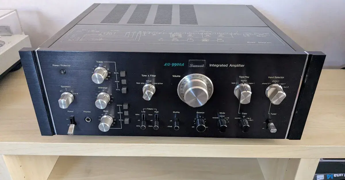 Sansui AU 9900A