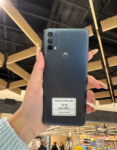 Motorola Moto e30 (32 Gb)